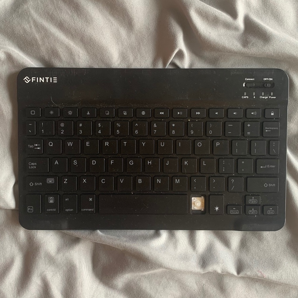 Bluetooth Keyboard - Picture 1 of 3